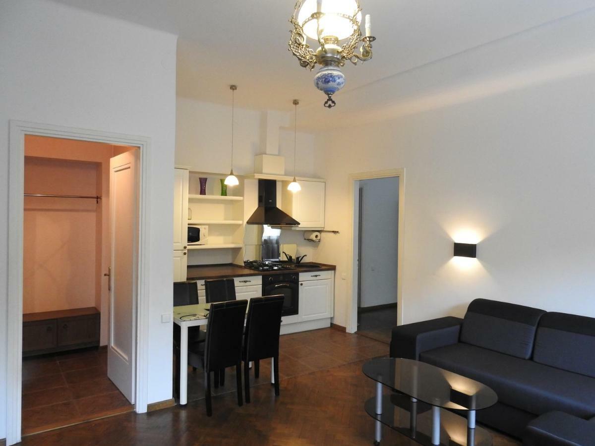 Laisves Aleja Apartment Каунас Екстериор снимка