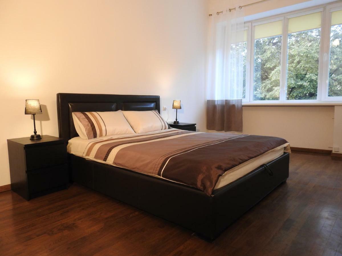 Laisves Aleja Apartment Каунас Екстериор снимка